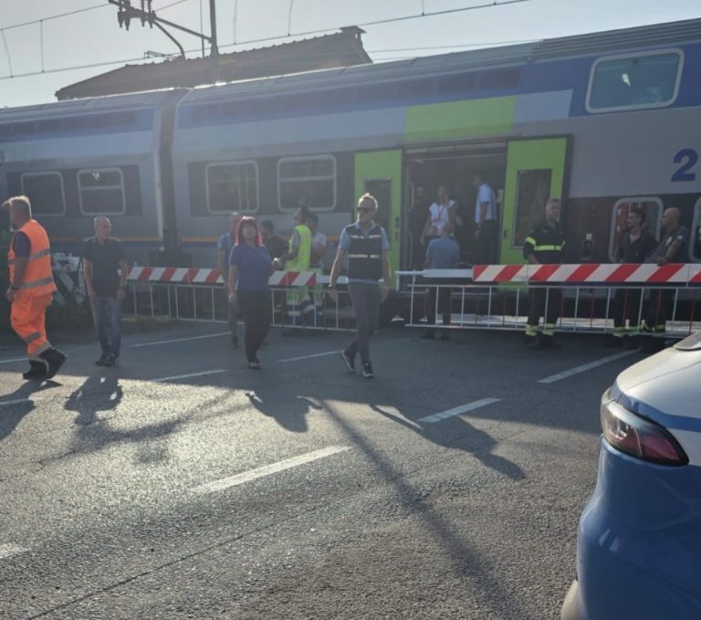 TROFARELLO – Pedone investito dal treno, grave in ospedale