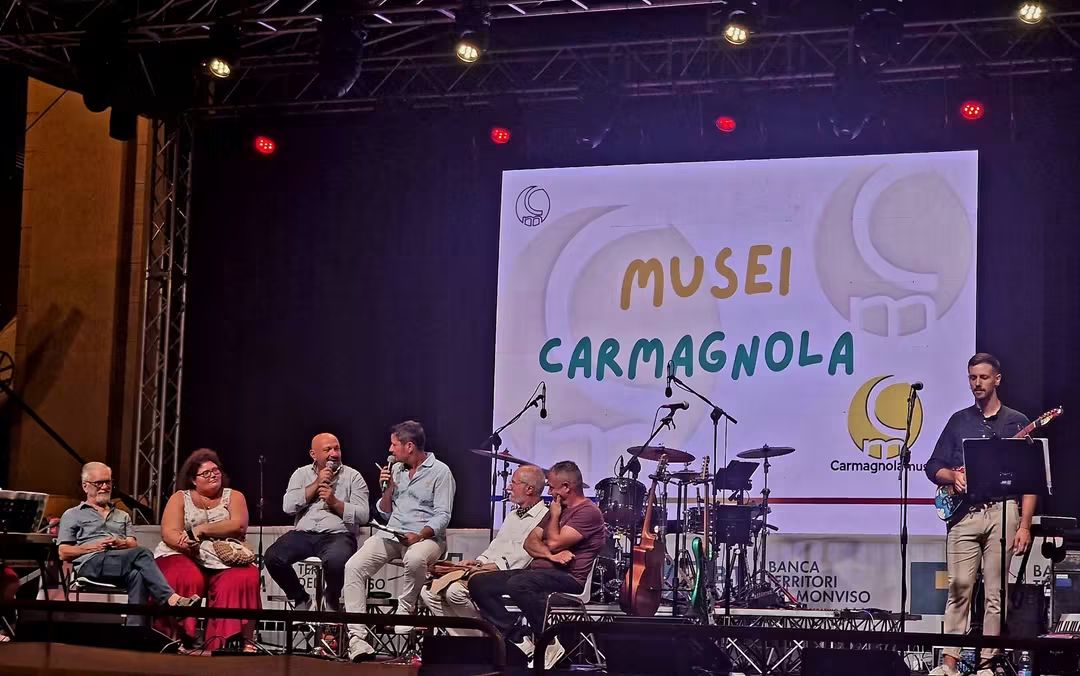 CARMAGNOLA – Il nuovo portale per visitare la città