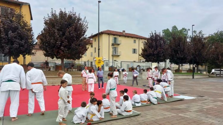 VILLASTELLONE – Spettacolo di arti marziali con la Ginnic Dragon’s
