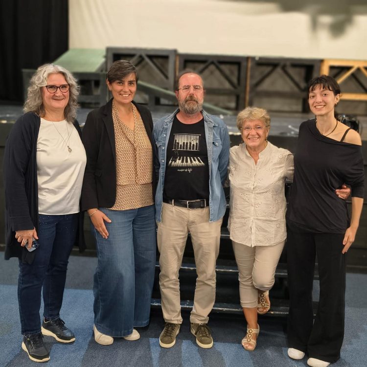 CAMBIANO – Parte la nuova stagione teatrale