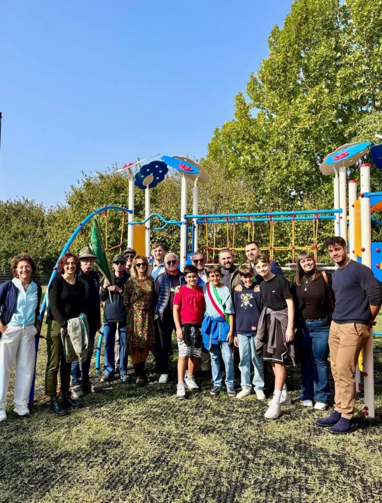 POIRINO – Nuovo parco giochi in via Caduti di Nassiriya