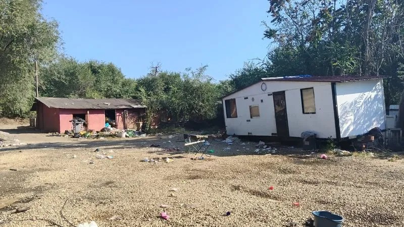 NICHELINO – Sgomberato il campo nomadi di via Santhià